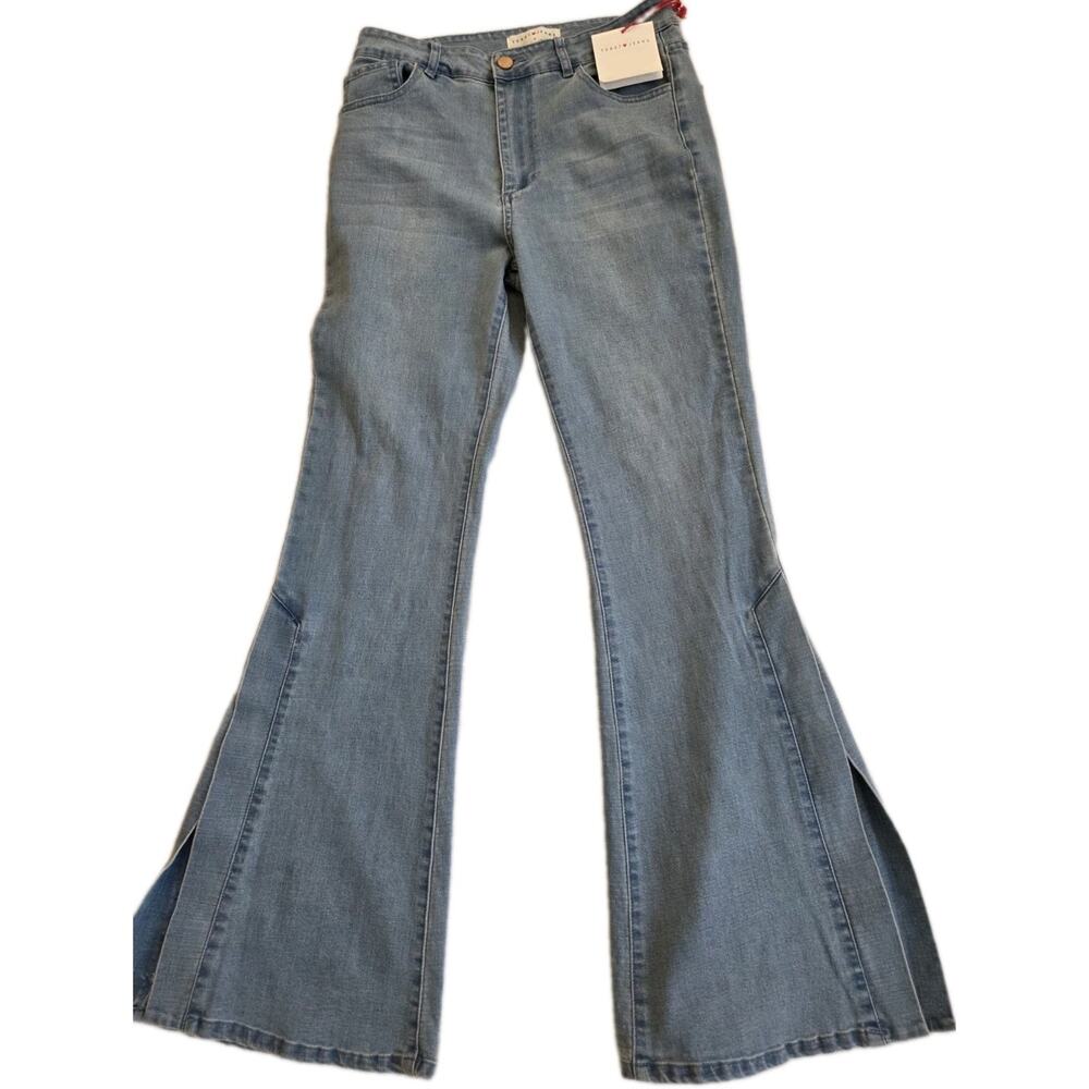 New " Toast" Split Flare Leg Jeans Size MEDIUM